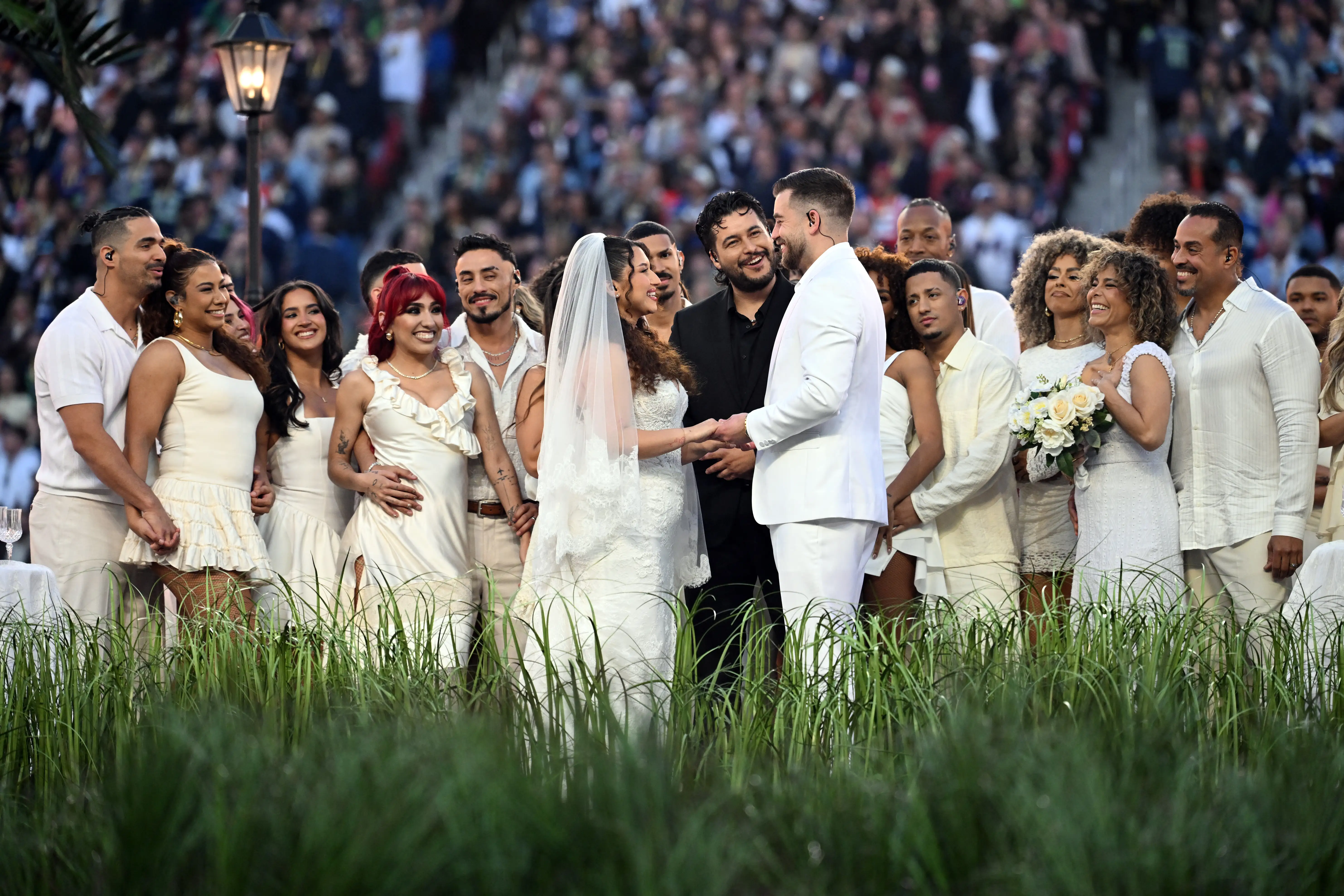 A couple got married during Bad Bunny's halftime performance.