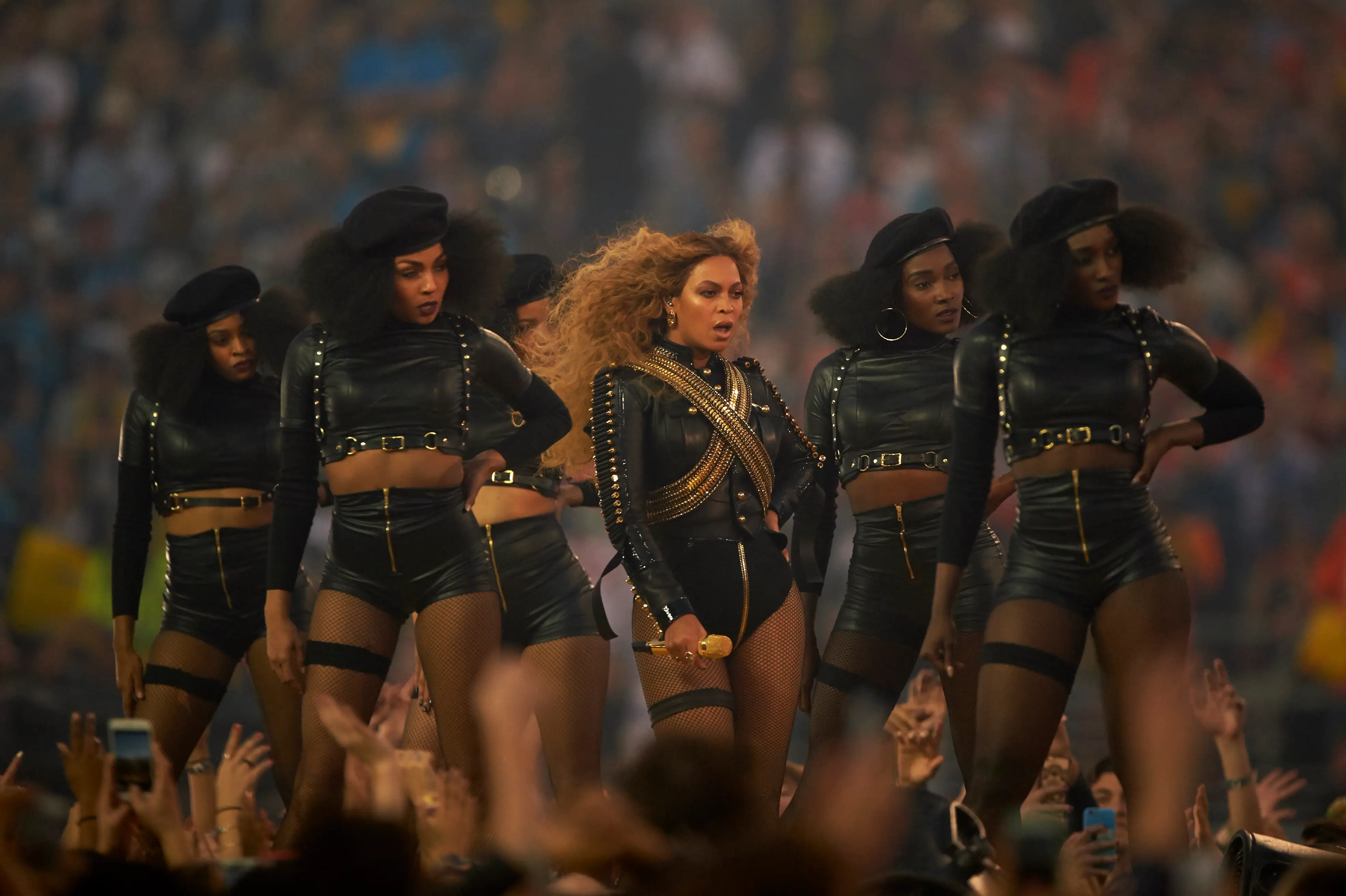 Beyoncé performs at the 2016 Super Bowl.