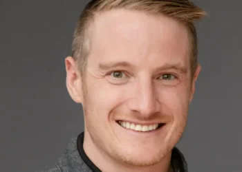 This CEO wants AI agents to outnumber his human employees this year