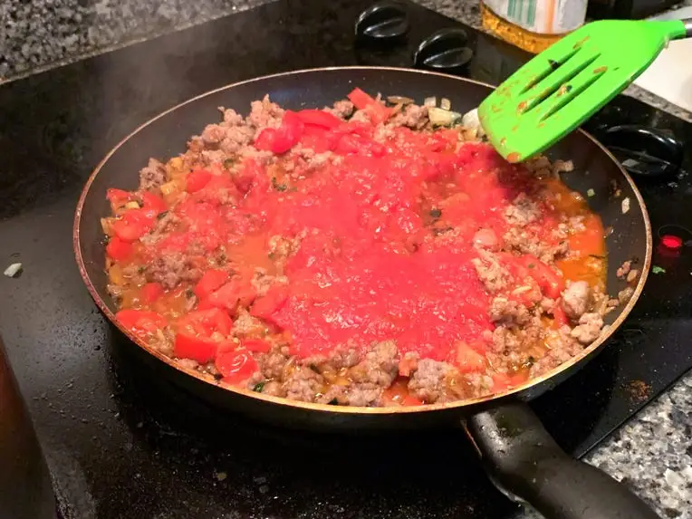 Making Gordon Ramsay's 15-minute bolognese pasta