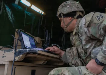 A US Army general says new command tech lets him ditch the ‘hourlong staff meeting’