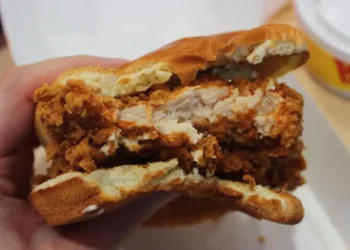 I tried chicken sandwiches from McDonald’s, Popeyes, and Bojangles. The best one surprised me.
