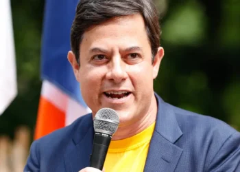 NYC’s outgoing planner says Mamdani’s proposed rent freeze must avoid ‘pushing buildings into distress’