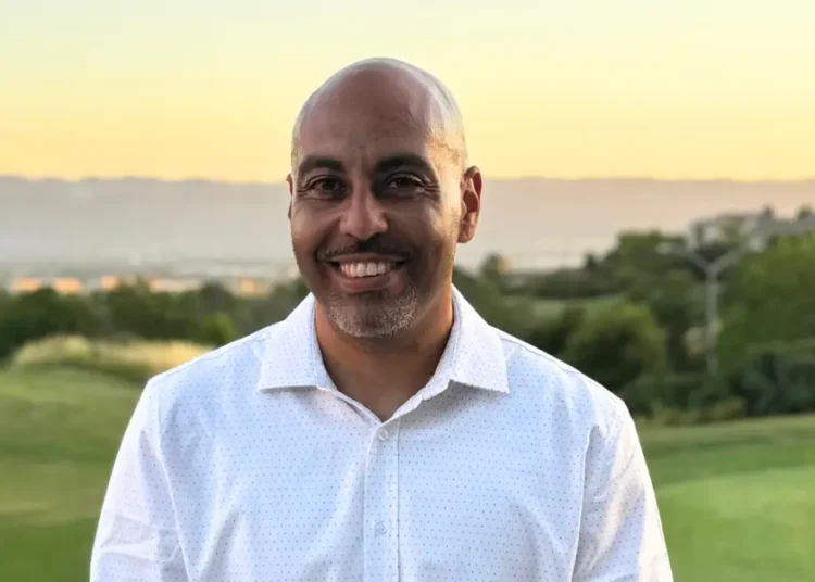 I grew my tech income to over $250,000, even though I never broke into Big Tech. This salary negotiation tip has never gone badly for me.