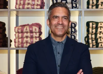 Gap’s CEO has 3 rules for cutting down on meetings — and asking if he’s on the invite list breaks one of them