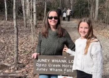 My favorite weekend trip destination is a mountain town with cute shops, superb hikes, and access to a national park