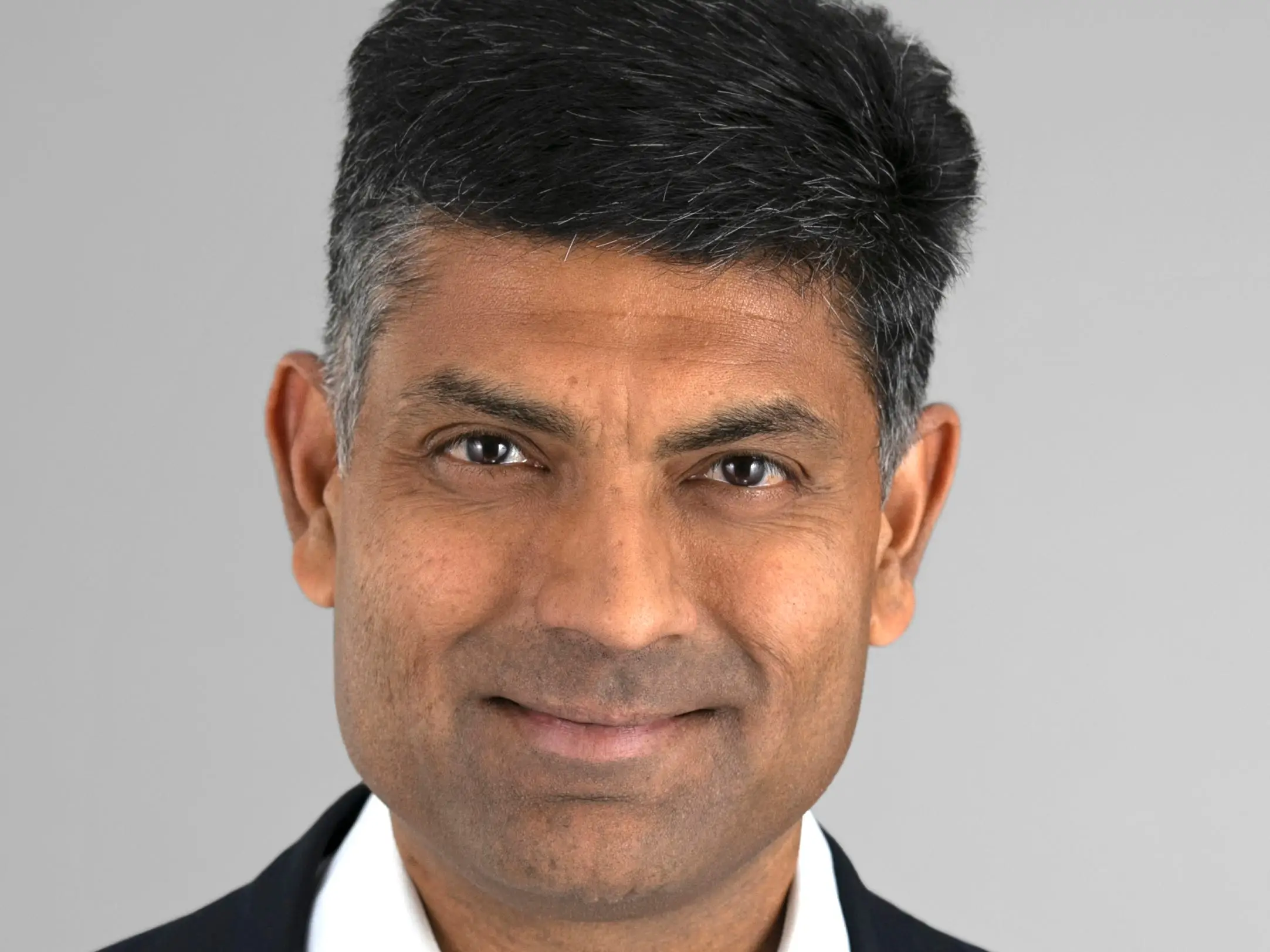 Headshot of Evercore banker Naveen Nataraj