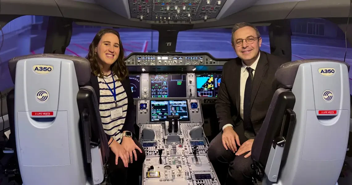 I flew an Airbus A350 flight simulator in wind and turbulence to see how pilots train for emergencies and rough landings