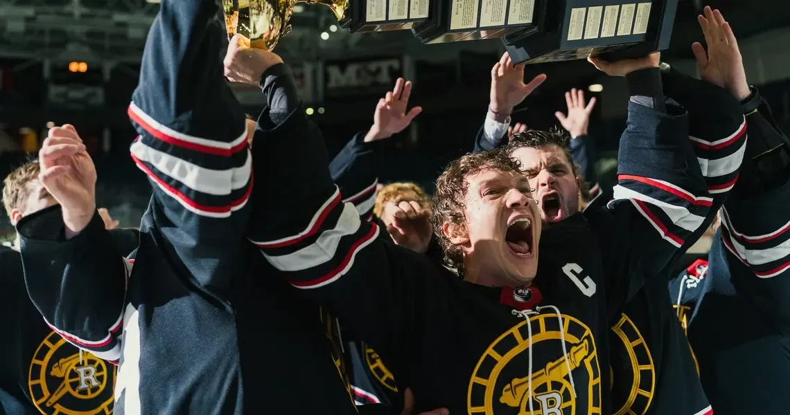 15 details you might’ve missed in ‘Heated Rivalry’