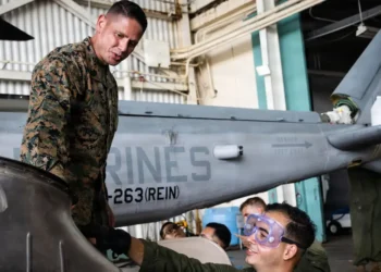 Top Marine says troops need to be able to lock in jobs before they leave the Corps