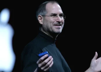 Career tips for creators from 5 of Steve Jobs’ friends, including Tim Cook, Jony Ive, and Bob Iger