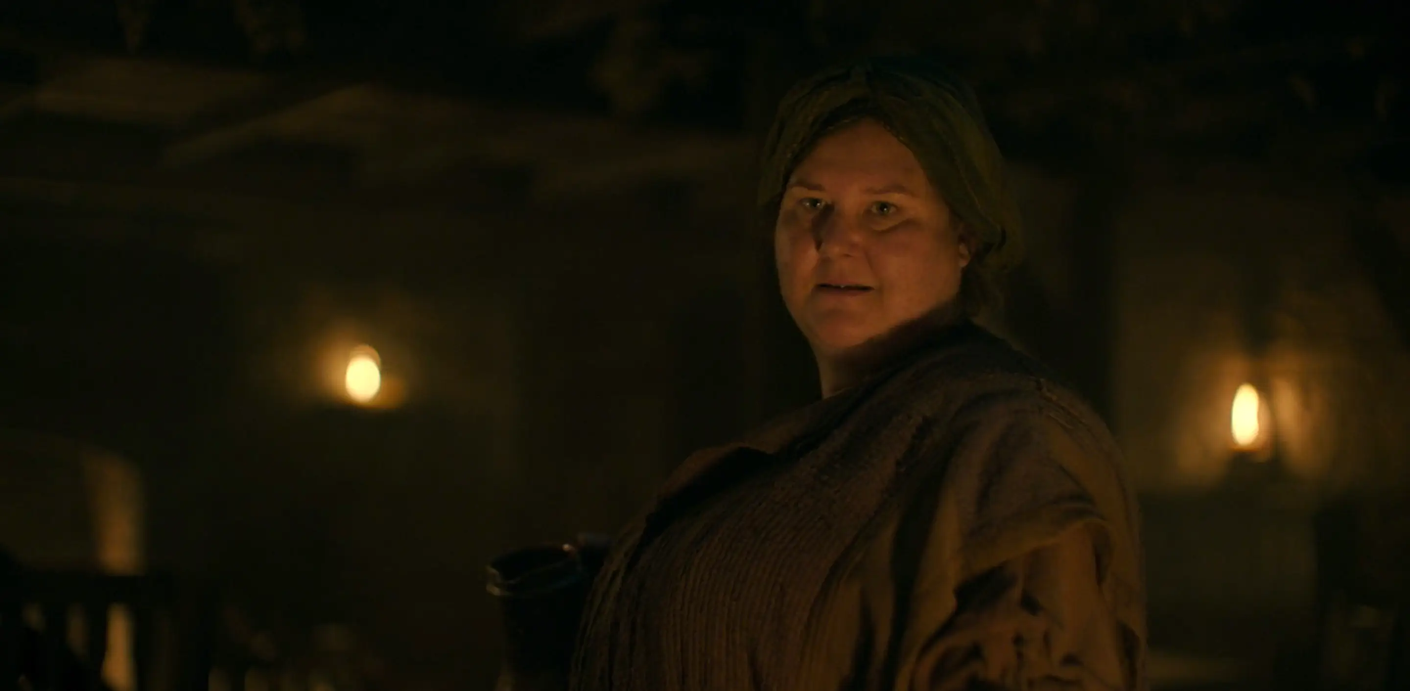 Jenna Boyd as the innkeeper in 