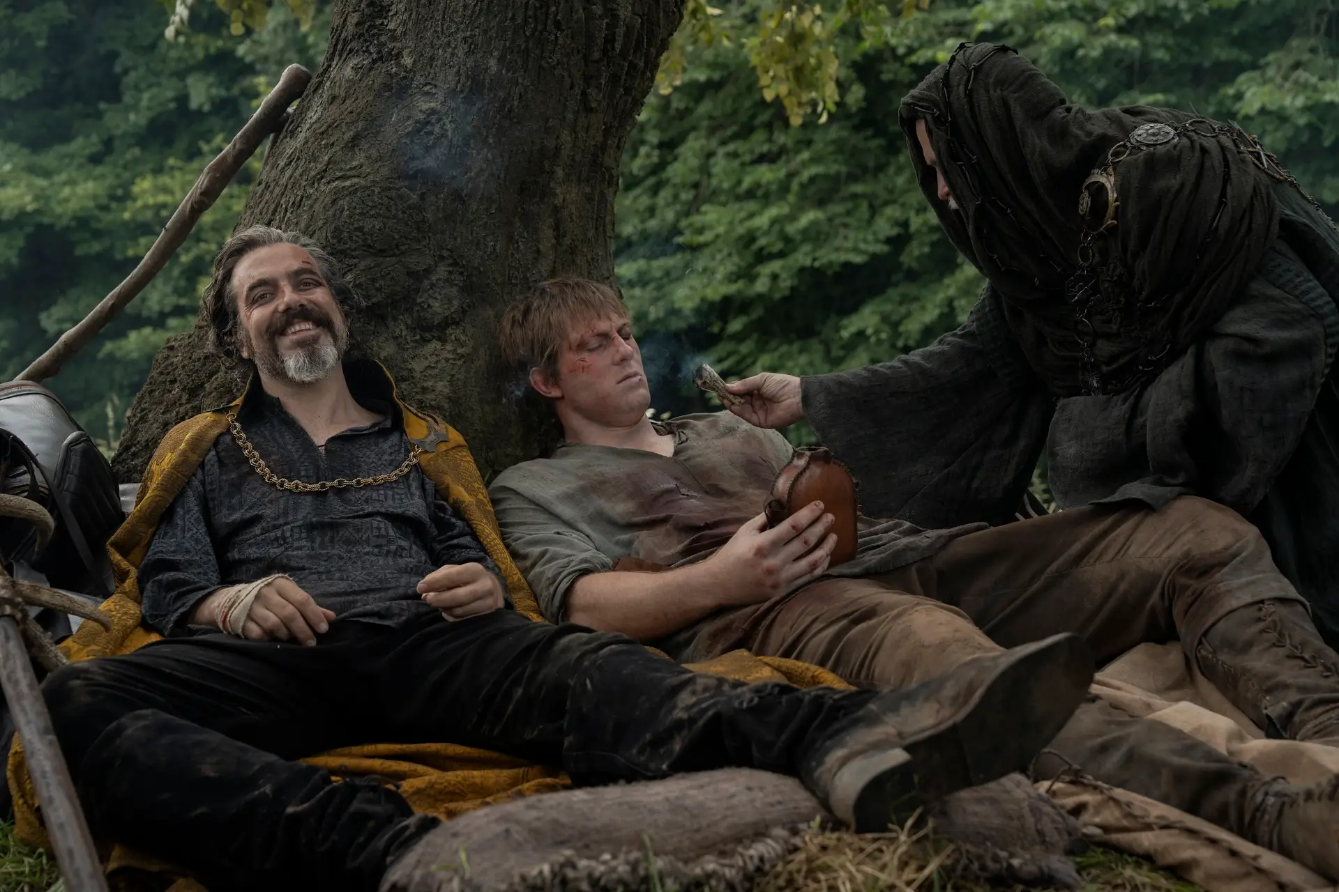 Daniel Ings as Lyonel Baratheon and Peter Claffey as Dunk in 