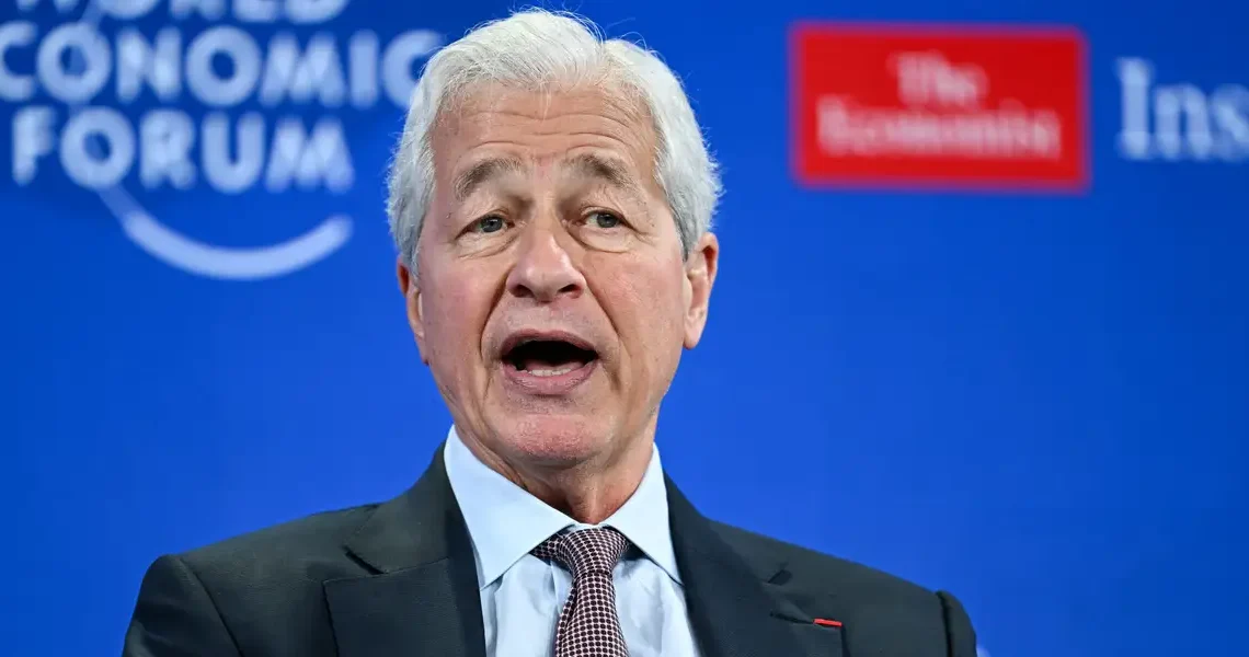 Jamie Dimon on the loan rush: ‘I see a couple of people doing some dumb things’