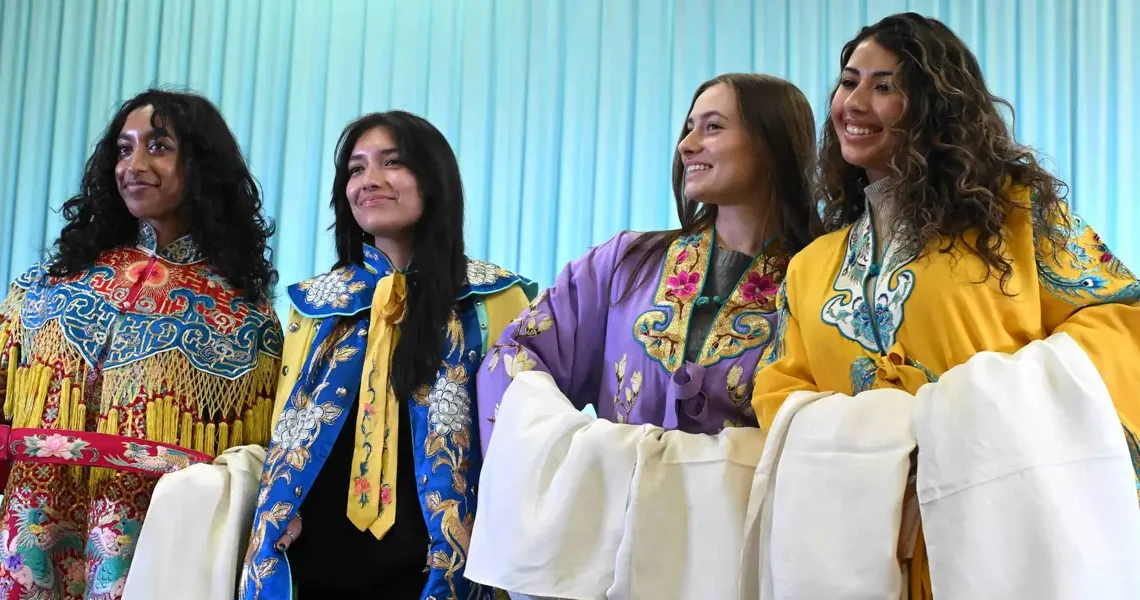 Hot water, boiled apples, and Qigong: Why some Americans are going all in on ‘Chinamaxxing’