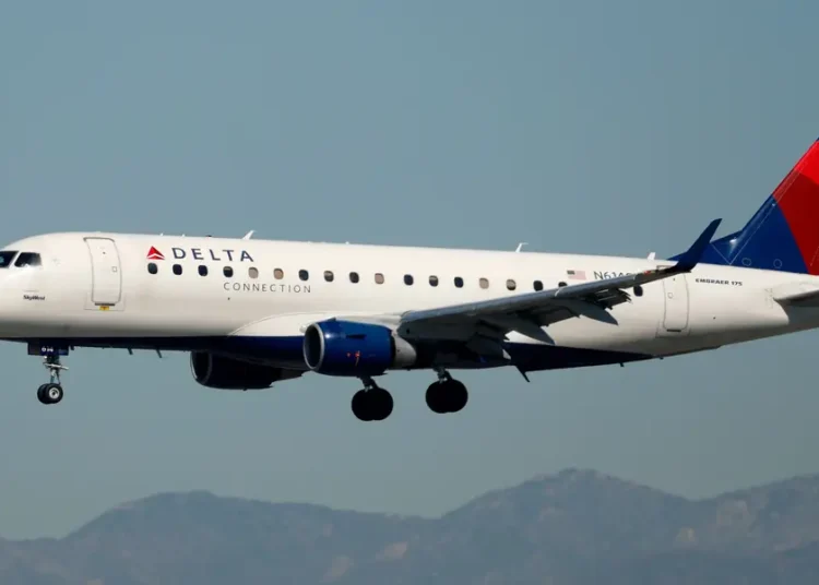 Stop using your free travel privileges while you’re out sick, union tells Delta Connection flight attendants