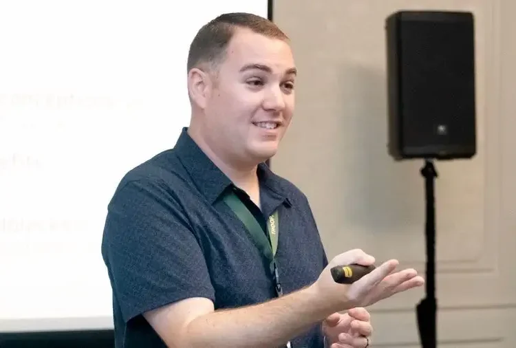 Been laid off? These 3 mistakes could jeopardize your job hunt, according to a career coach