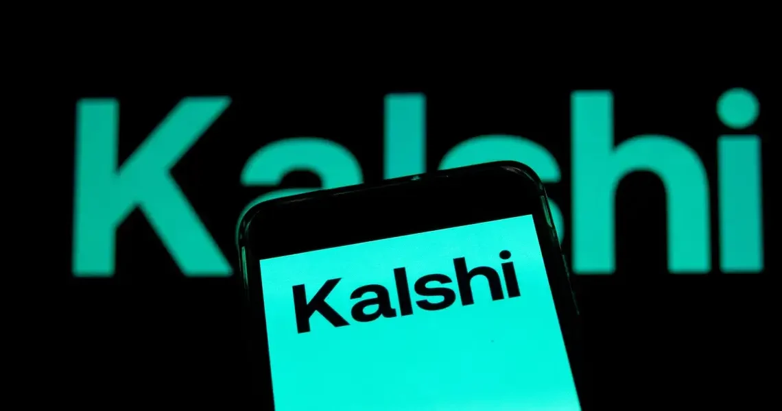 A 37-year-old economist who says he bet more than $300k against DOGE on Kalshi explains himself