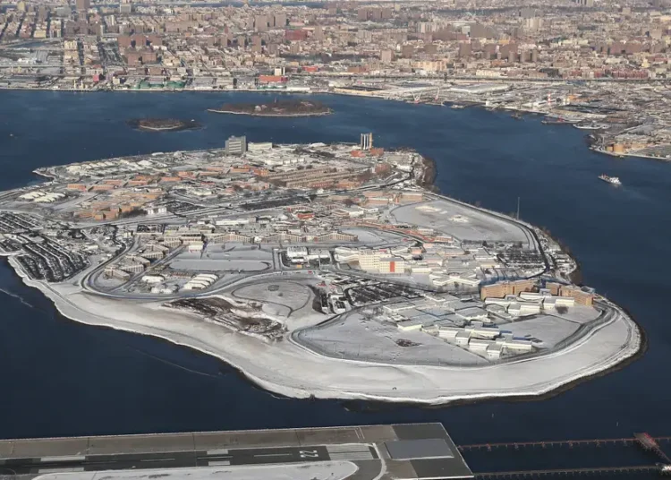 I visited the Rikers jail kitchen. I left shaken by what I’d seen.