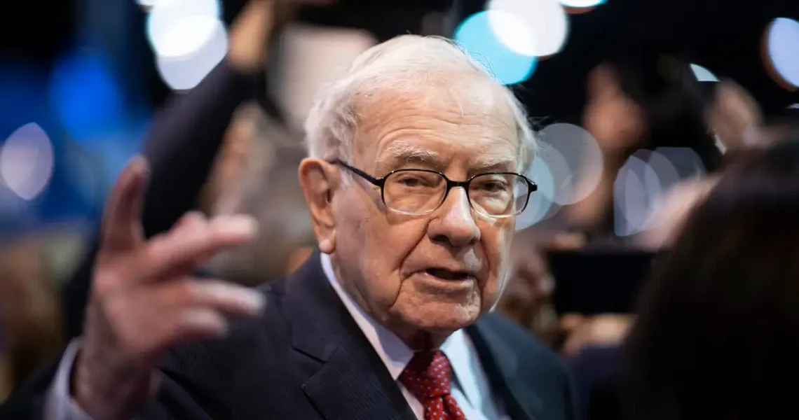 Warren Buffett resisted a last-gasp shopping spree in his final weeks as Berkshire Hathaway CEO