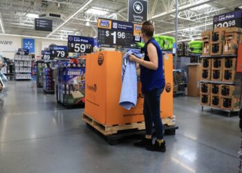 Walmart became a trillion-dollar company by evolving