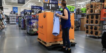 Walmart became a trillion-dollar company by evolving
