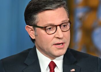 Johnson Battles GOP Revolt in Push to Reopen Government