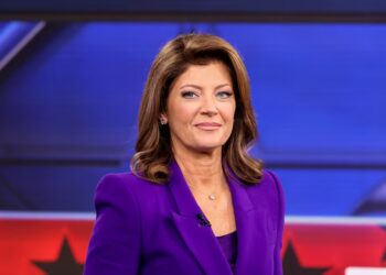 ‘60 Minutes’ Star Speaks Out on ‘Challenging’ CBS Leadership Changes