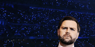 Vance Brutally Snubbed on World’s Biggest Stage