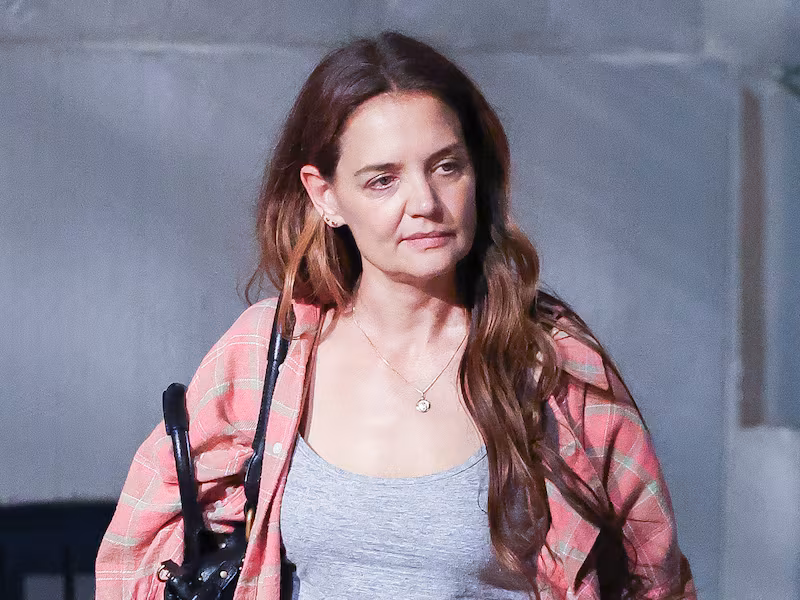 NEW YORK, NEW YORK - AUGUST 15: Katie Holmes is seen on the set of "Happy Hours" in West Village on August 15, 2025 in New York City. (Photo by Aeon/GC Images)
