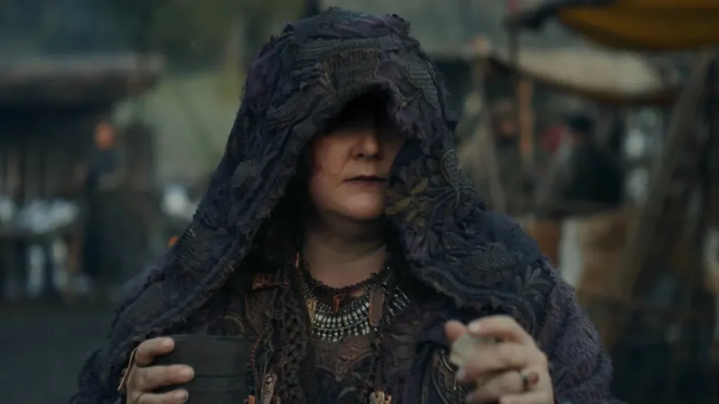 A fortune teller (Jenna Boyd) predicts Egg’s (Dexter Sol Ansell) future in “A Knight of the Seven Kingdoms” Season 1, Episode 3 (HBO)