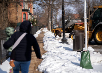 With fresh snow expected, some D.C.-area schools to open on a delay Wednesday