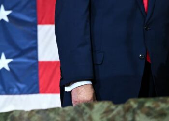 Trump, 79, Appears With More Makeup on Chronically Bruised Hand