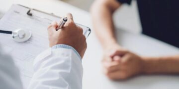 Dear Abby: My husband was just diagnosed with AIDS after an affair — should I stay or go?