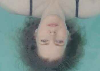 ‘At the Sea’ Review: Amy Adams Is Wasted in Wafer-Thin Rehab Drama