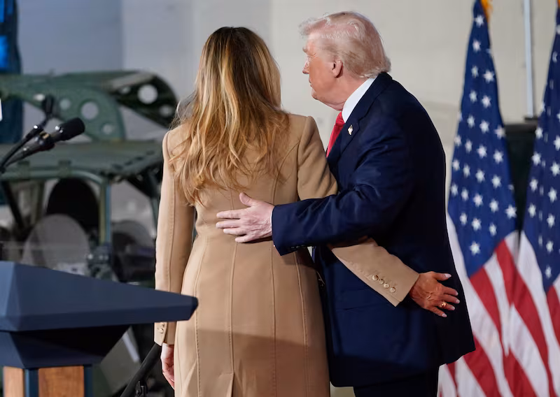 FORT BRAGG, NORTH CAROLINA - FEBRUARY 13: U.S. President Donald Trump and first lady Melania Trump visit the Fort Bragg U.S. Army base on February 13, 2026 in Fort Bragg, North Carolina. Trump visited the base to honor special forces involved in the military operation in Venezuela in early 2026. (Photo by Nathan Howard/Getty Images)