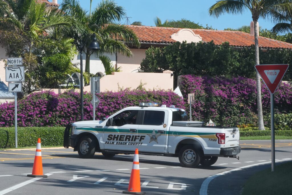 Armed man shot and killed inside Mar-a-Lago perimeter, Secret Service says