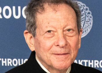 Billionaire Hotel Magnate Heir Resigns Over Epstein Ties