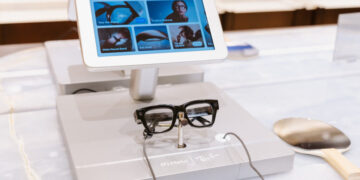 Meta Plans to Add Facial Recognition Technology to Its Smart Glasses