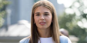 Bezos’ Post Fawns Over Trump’s Granddaughter Amid MAGA Makeover