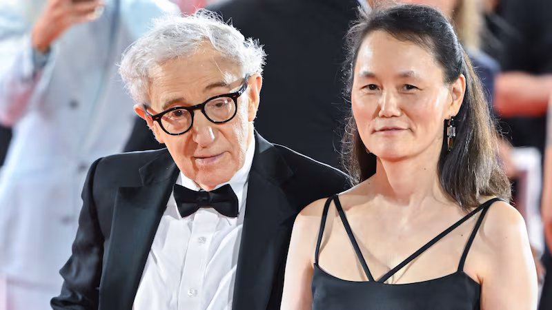 Woody Allen (L) and Soon-Yi Previn (R)