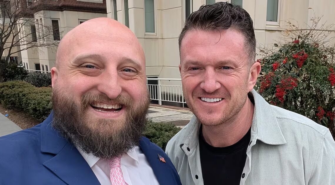 Trump Stooge ‘Honored’ to Meet With Convicted Far-Right Fraudster