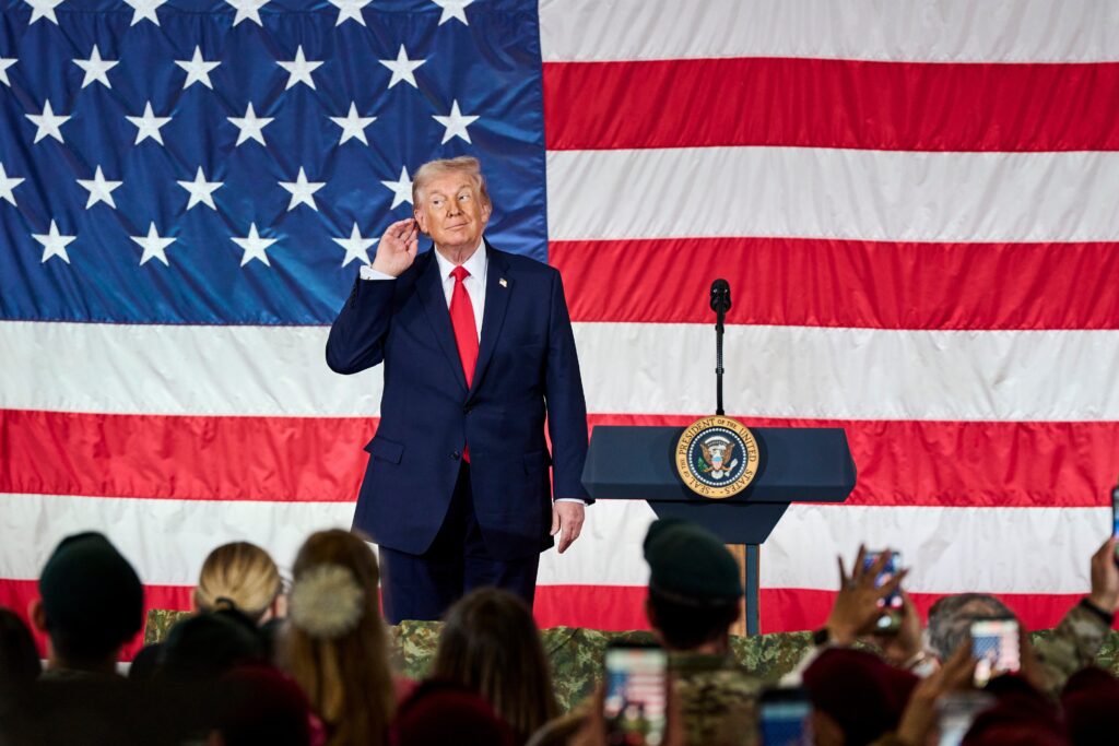 Trump tells soldiers to vote GOP in campaign-style rally at Fort Bragg