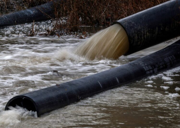 Bowser declares Potomac sewage spill an emergency, seeks federal aid for cleanup