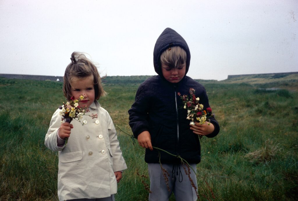 ‘Leaving Home’ turns a troubled childhood into a gripping memoir