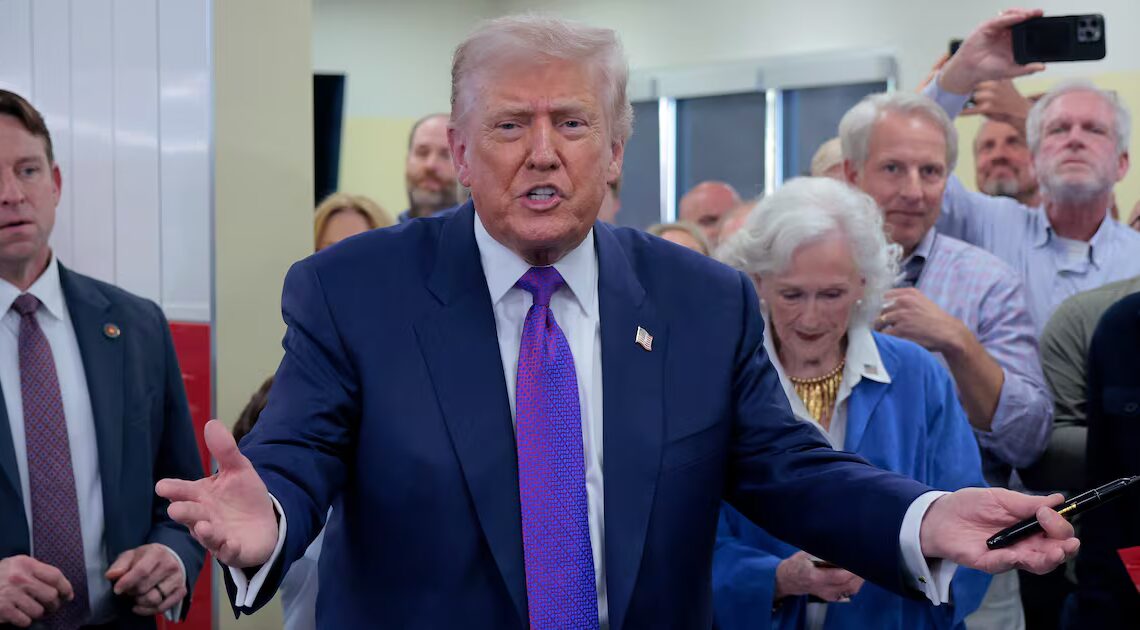 Trump’s Bulging Cankles Exposed by Podcaster