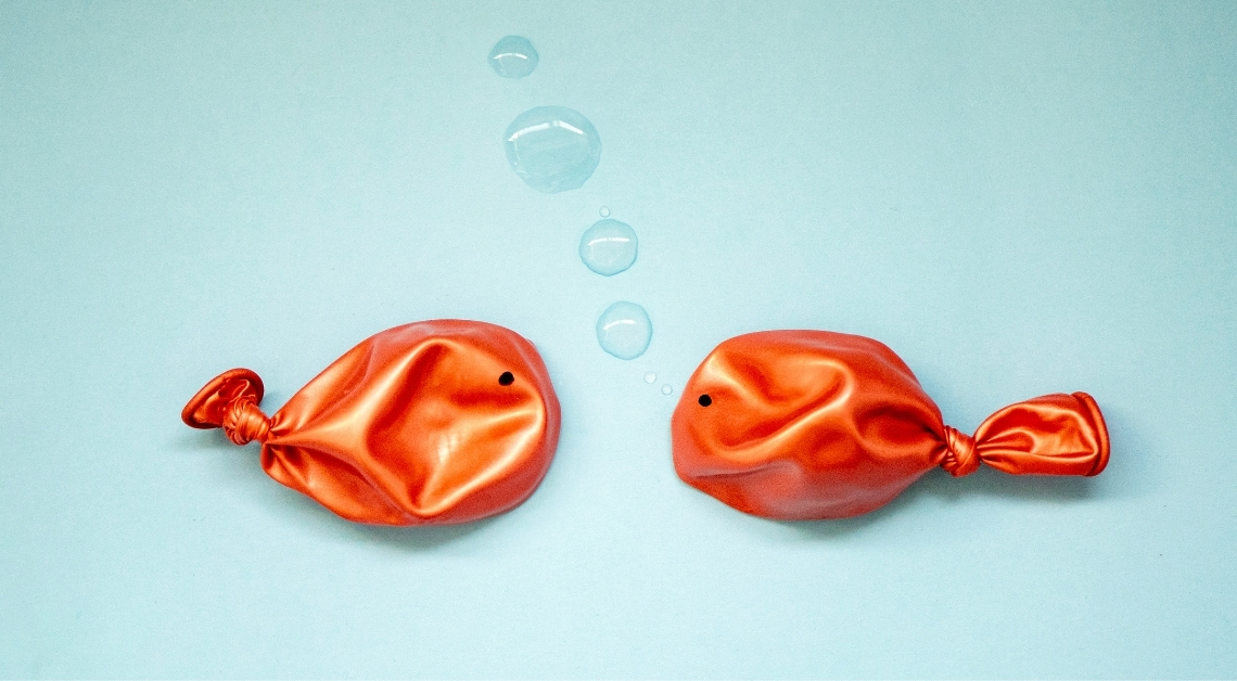 People Are ‘Datefishing’ Now: 3 Signs They’re Not Really Looking for Love