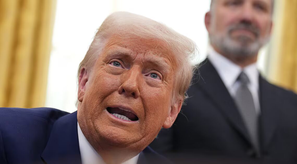 Trump Scrambles to Distance Himself from Epstein-Friendly Aide