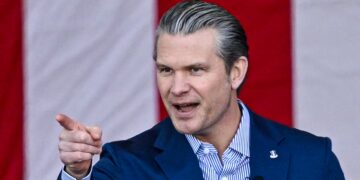 Pentagon Pete Deploys Misogynist Pastor for Worship With Troops