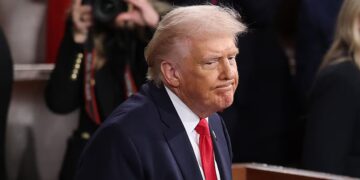 Dems Vote With Their Eyelids on Trump’s Record-Breaking Speech